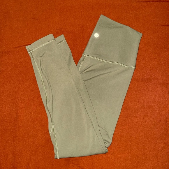 Align Lululemon - Picture 5 of 6